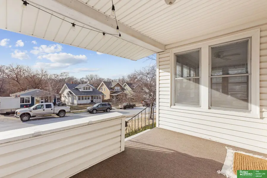 3079 S 34th Street, Omaha, NE 68105 - #3