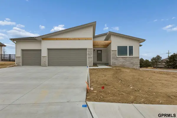 10906 S 222 Street, Gretna, NE 68028