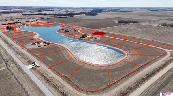 35 Bald Eagle Drive, Chapman, NE 68827