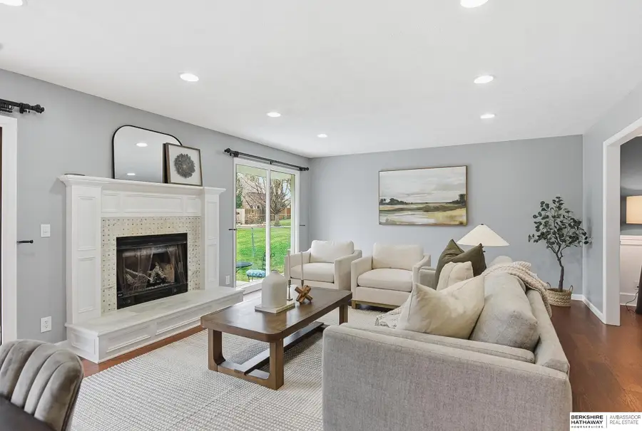 21201 Brentwood Road, Elkhorn, NE 68022 - #3