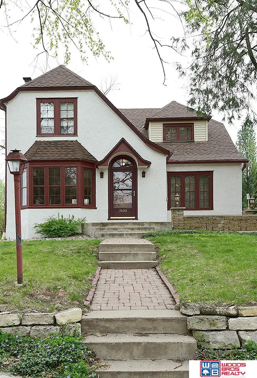 2400 Bradfield Drive, Lincoln, NE 68502 - #2