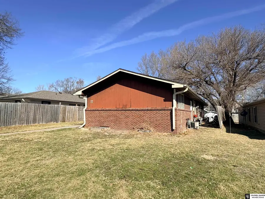 3268 Y Street, Lincoln, NE 68503 - #3