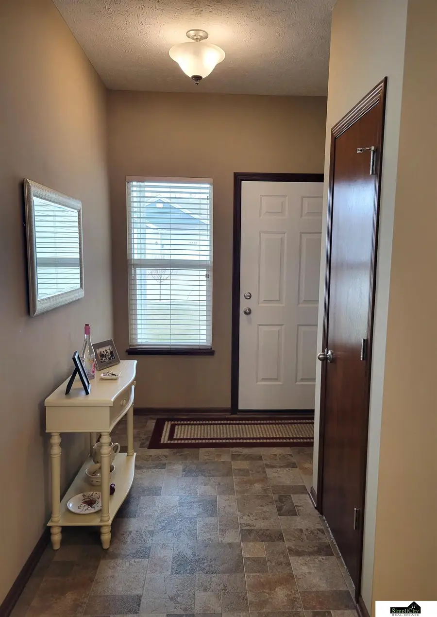 5630 Barrington Circle, Lincoln, NE 68516 - #3