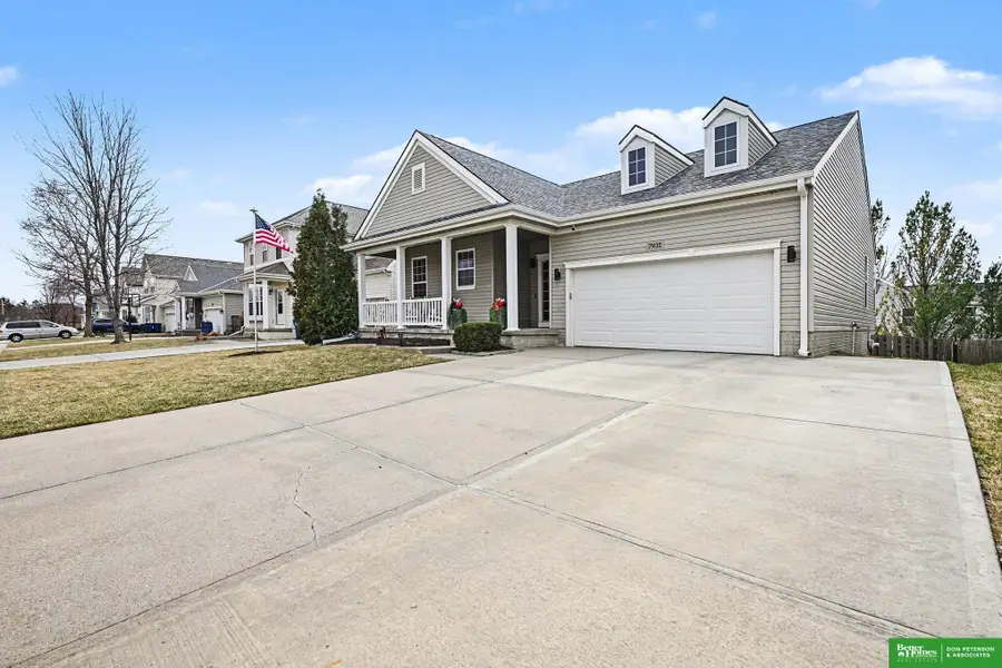 7932 N 152nd Avenue, Bennington, NE 68007 - #3