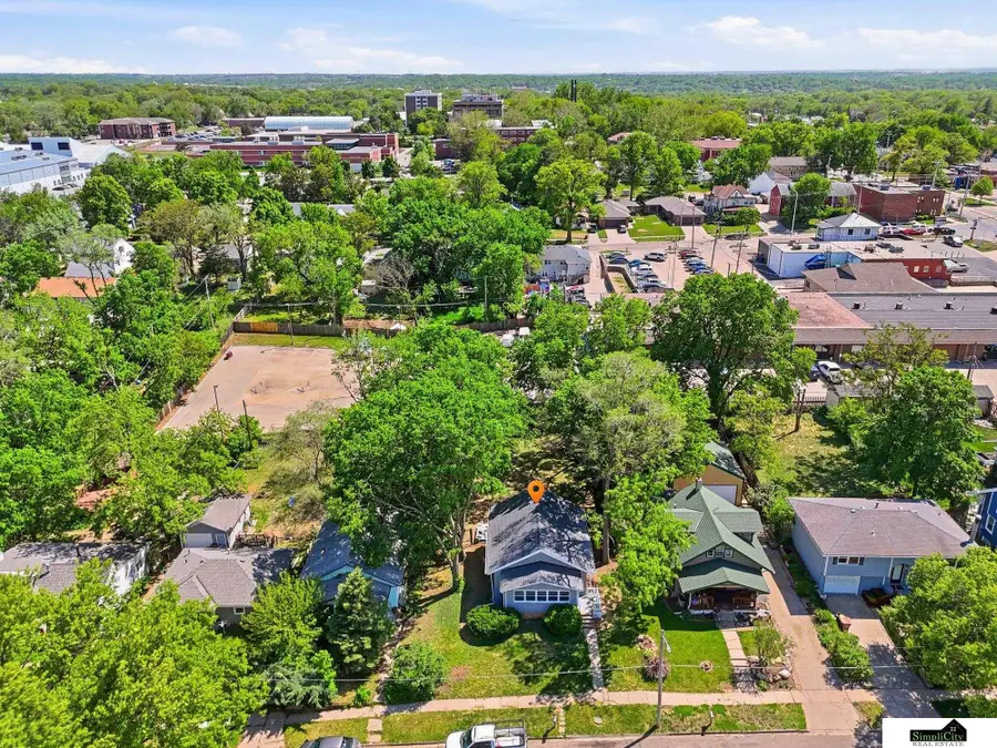 4851 Hillside Street, Lincoln, NE 68506 - #2