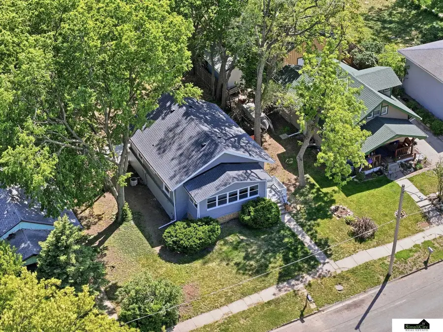 4851 Hillside Street, Lincoln, NE 68506 - #3