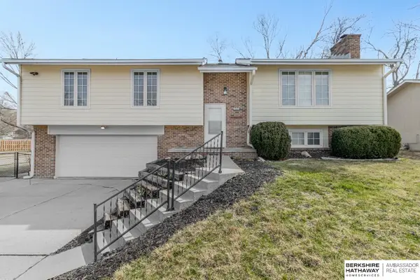 605 S 154 Street, Omaha, NE 68154