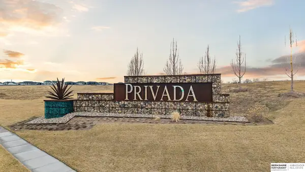 3311 S 207th Street, Elkhorn, NE 68022