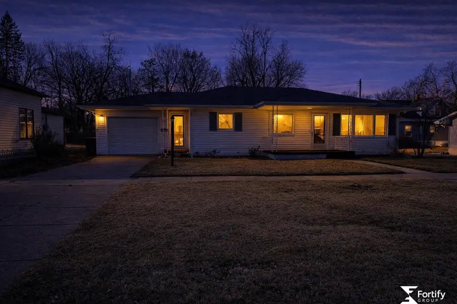 1017 K Street, Geneva, NE 68361 - #3