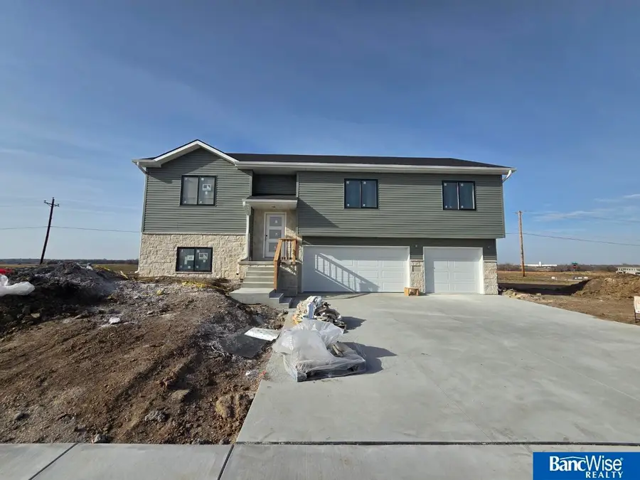 918 W Avondale Street, Lincoln, NE 68523 - #3