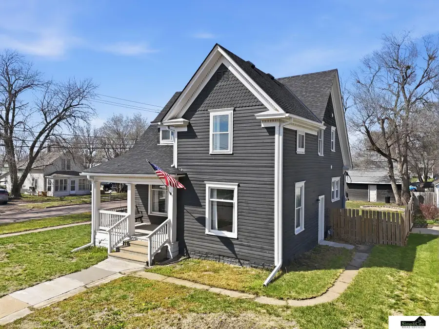 800 Scott Street, Beatrice, NE 68310 - #2