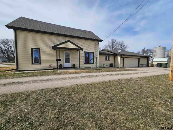 311 E Cheyenne Street, Exeter, NE 68351
