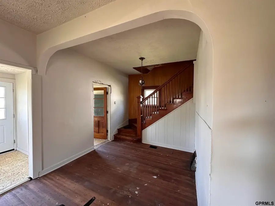 5421 23 Street, Omaha, NE 68107 - #3