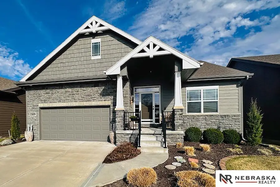 1509 N 194 Circle, Elkhorn, NE 68022 - #2