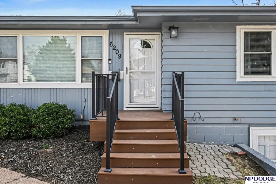 6209 Elm Street, Omaha, NE 68106 - #3