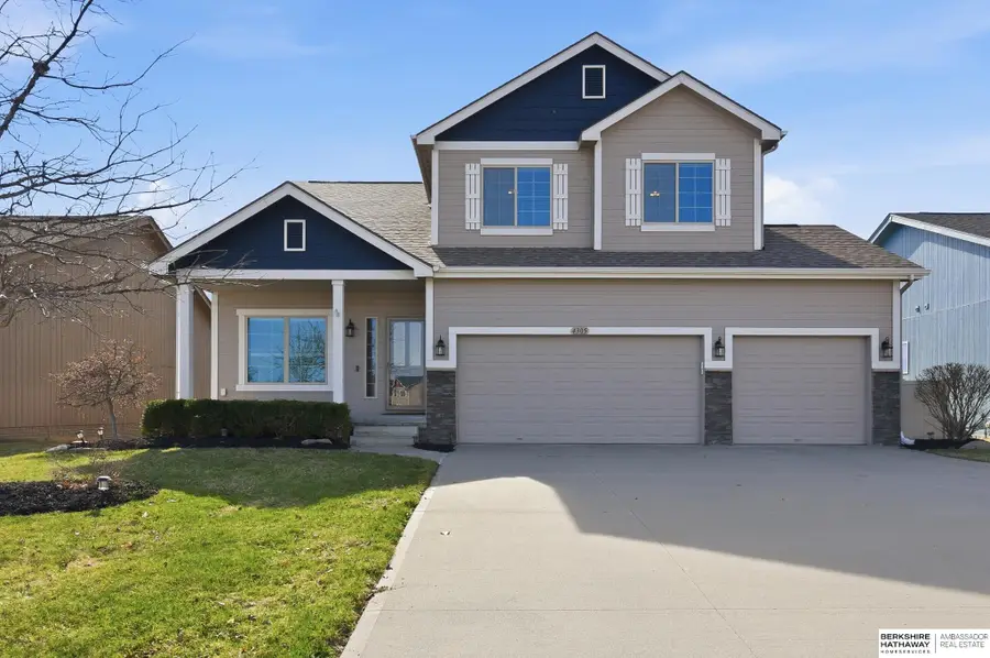 4305 Waterford Avenue, Bellevue, NE 68123 - #2