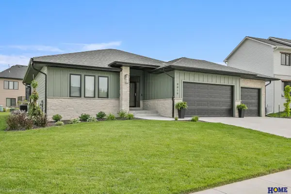 8819 Appaloosa Lane, Lincoln, NE 68520