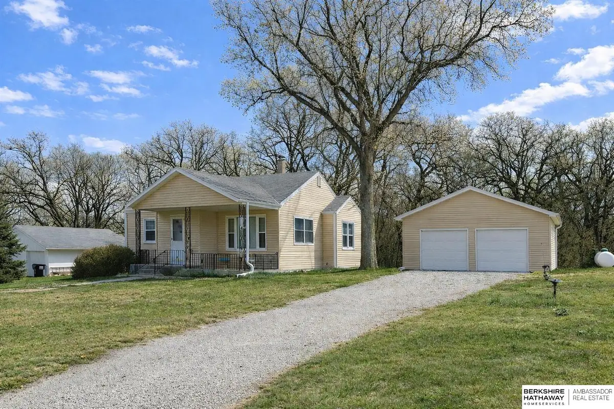 15709 S 180th Street, Springfield, NE 68059 - #1