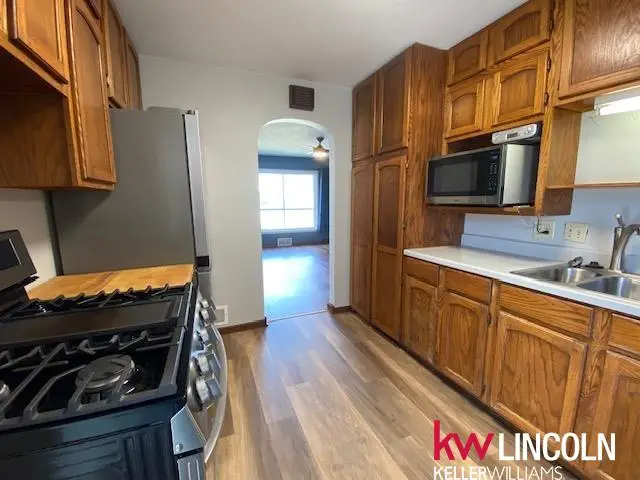 2625 S 13 Street, Lincoln, NE 68502 - #3