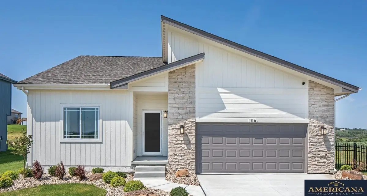 8010 N 113 Street, Omaha, NE 68142 - #1