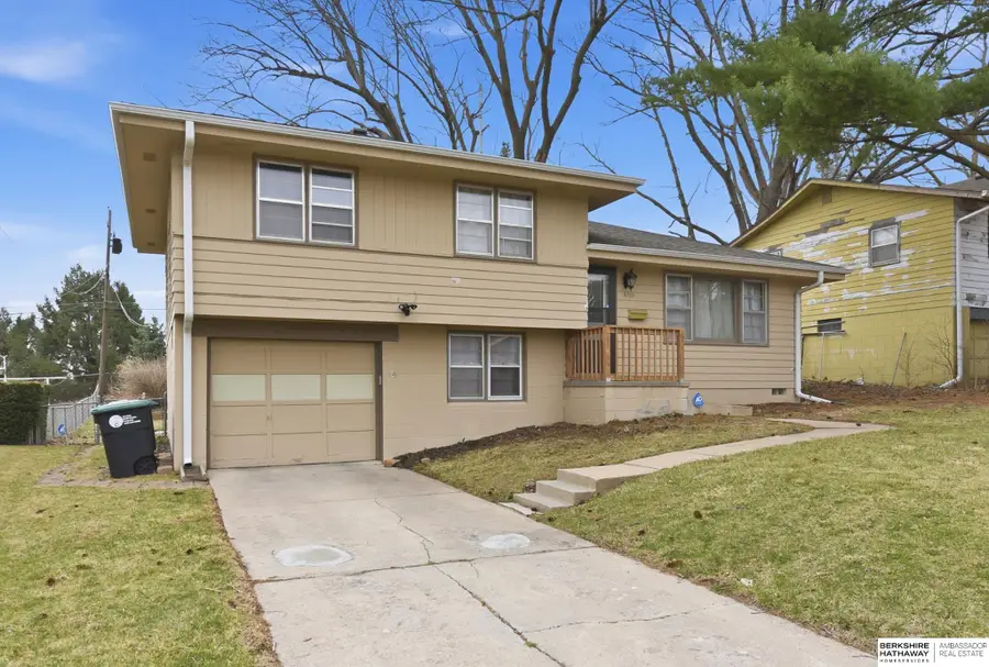 6703 Ogden Street, Omaha, NE 68104 - #3