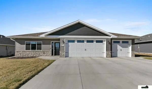 1908 Eastgate Drive, Crete, NE 68333