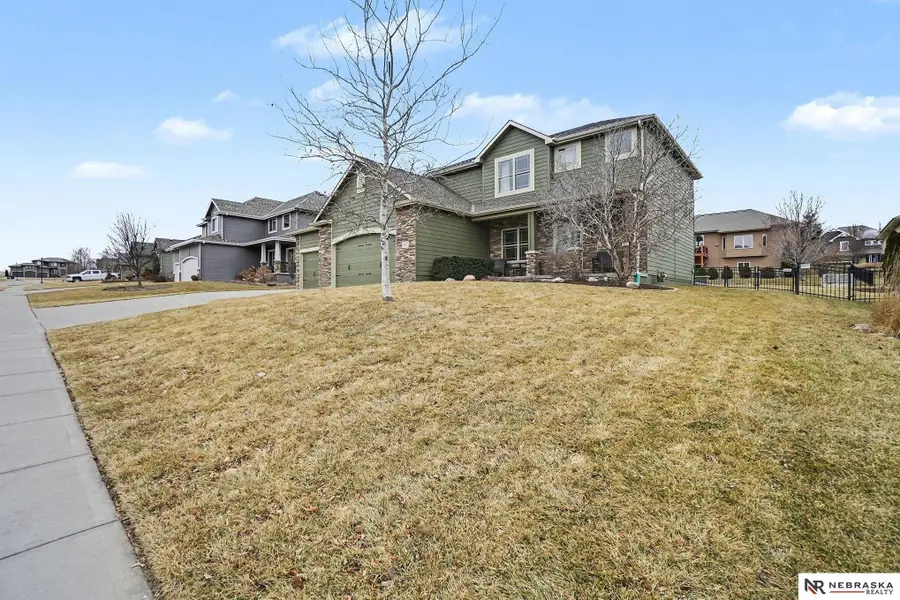 12614 S 82nd Street, Papillion, NE 68046 - #3