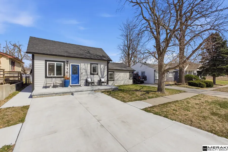 116 E Whittingham Street, Valley, NE 68064 - #2