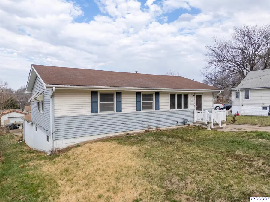 5454 S 50th Street, Omaha, NE 68117 - #3