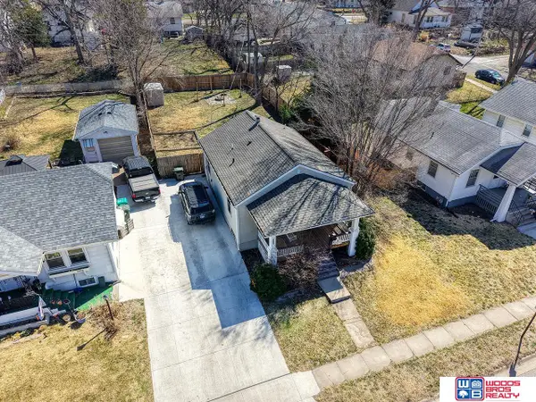 2924 S 13th Street, Lincoln, NE 68502