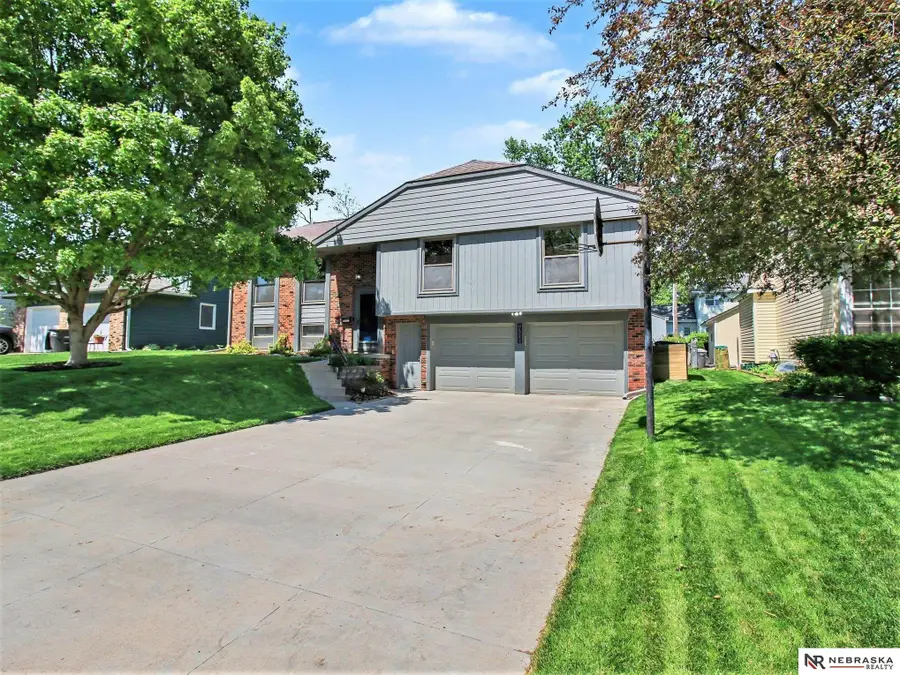 13438 Marinda Street, Omaha, NE 68144 - #3