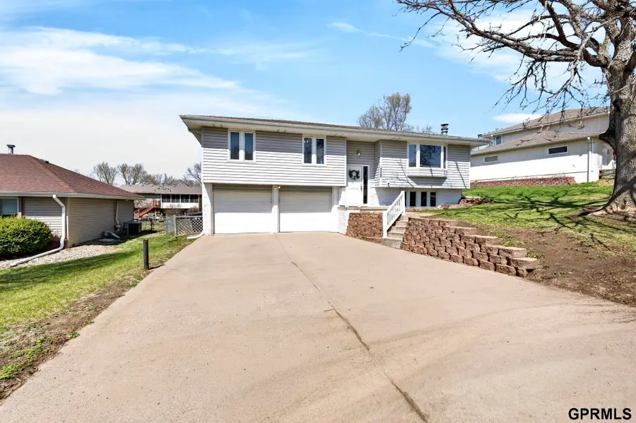 11668 Sunburst Street, Omaha, NE 68164 - #2