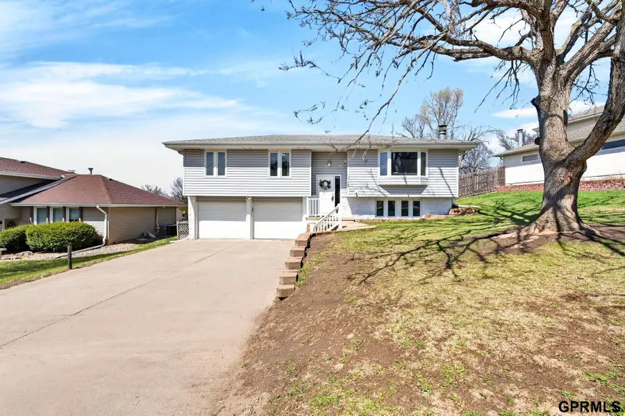 11668 Sunburst Street, Omaha, NE 68164 - #3