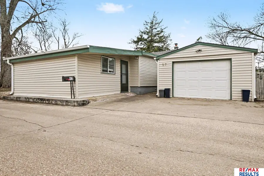 57 Carter Lake Club, Council Bluffs, IA 51501 - #2