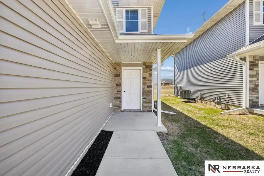 859 W Desert Vista Drive, Lincoln, NE 68523 - #3