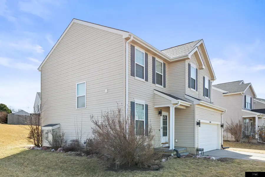 10601 Craig Street, Omaha, NE 68122 - #2