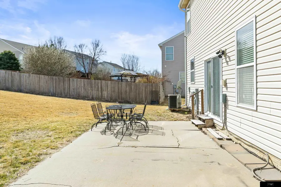 10601 Craig Street, Omaha, NE 68122 - #3