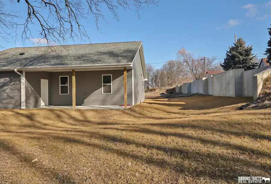 320 Tecumseh Street, Sterling, NE 68443 - #3