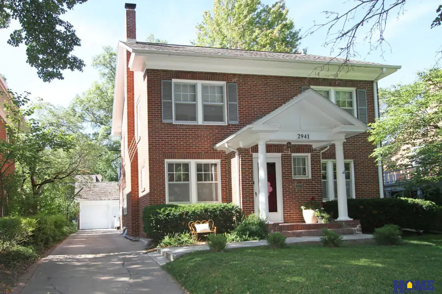 2941 Jackson Drive, Lincoln, NE 68502 - #2
