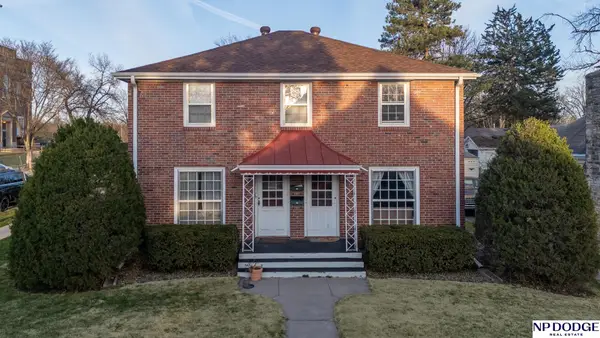 1100 S 37th Street, Lincoln, NE 68510