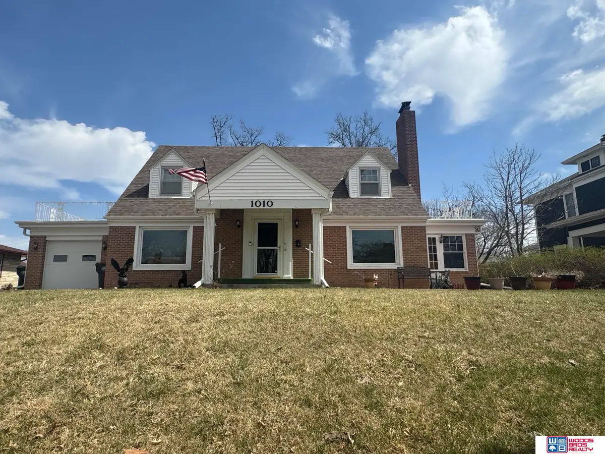 1010 N 11th Street, Beatrice, NE 68310 - #1