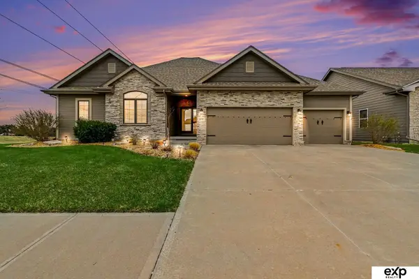 18707 Spaulding Street, Omaha, NE 68022