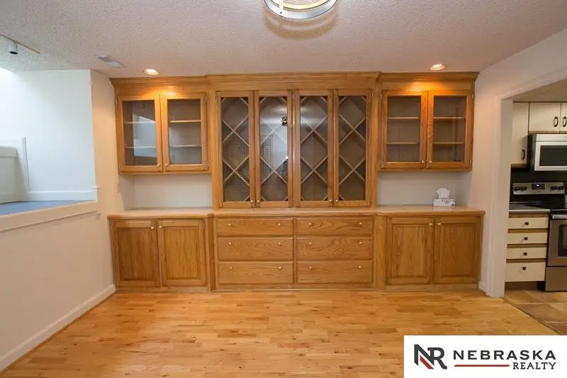 3419 Neerpark Drive, Lincoln, NE 68506 - #3