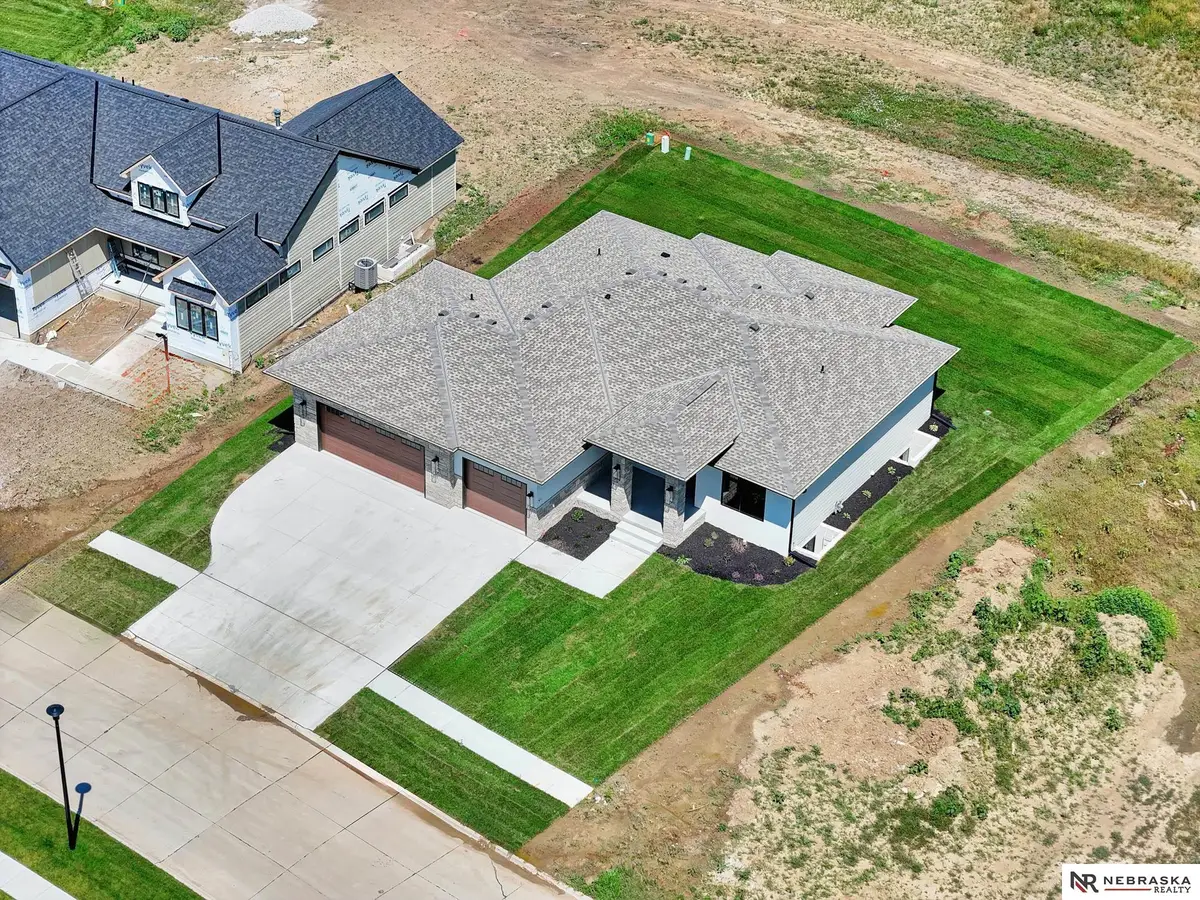 3630 Tree Line Drive, Lincoln, NE 68516 - #1