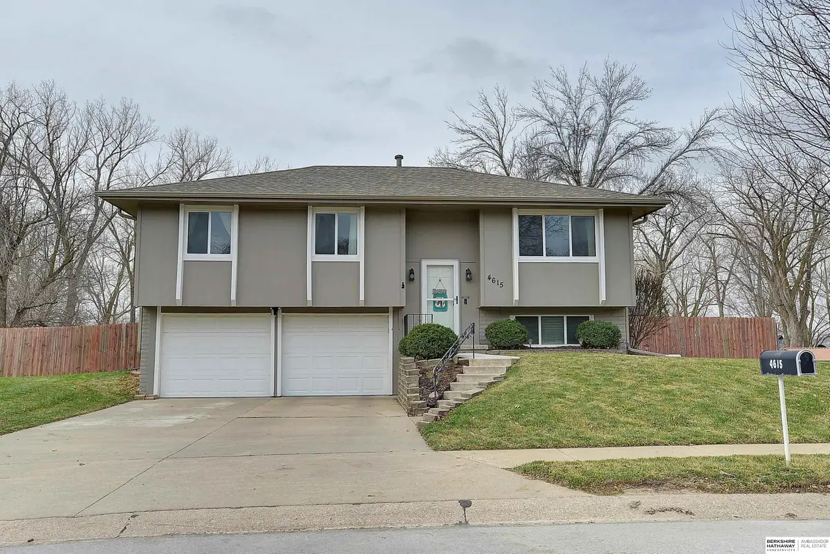 4615 Schroeder Drive, Omaha, NE 68157 - #1