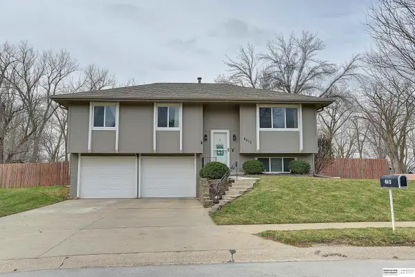 4615 Schroeder Drive, Omaha, NE 68157