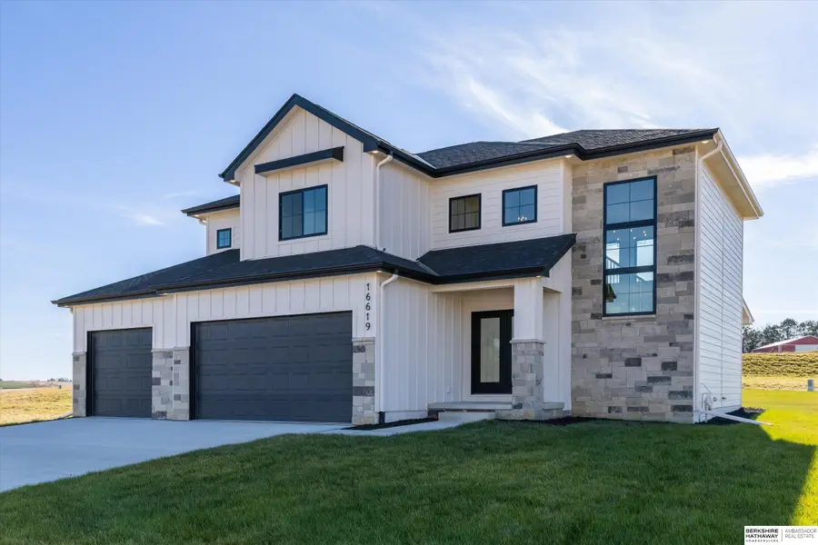 16619 Abigail Street, Bennington, NE 68007 - #3