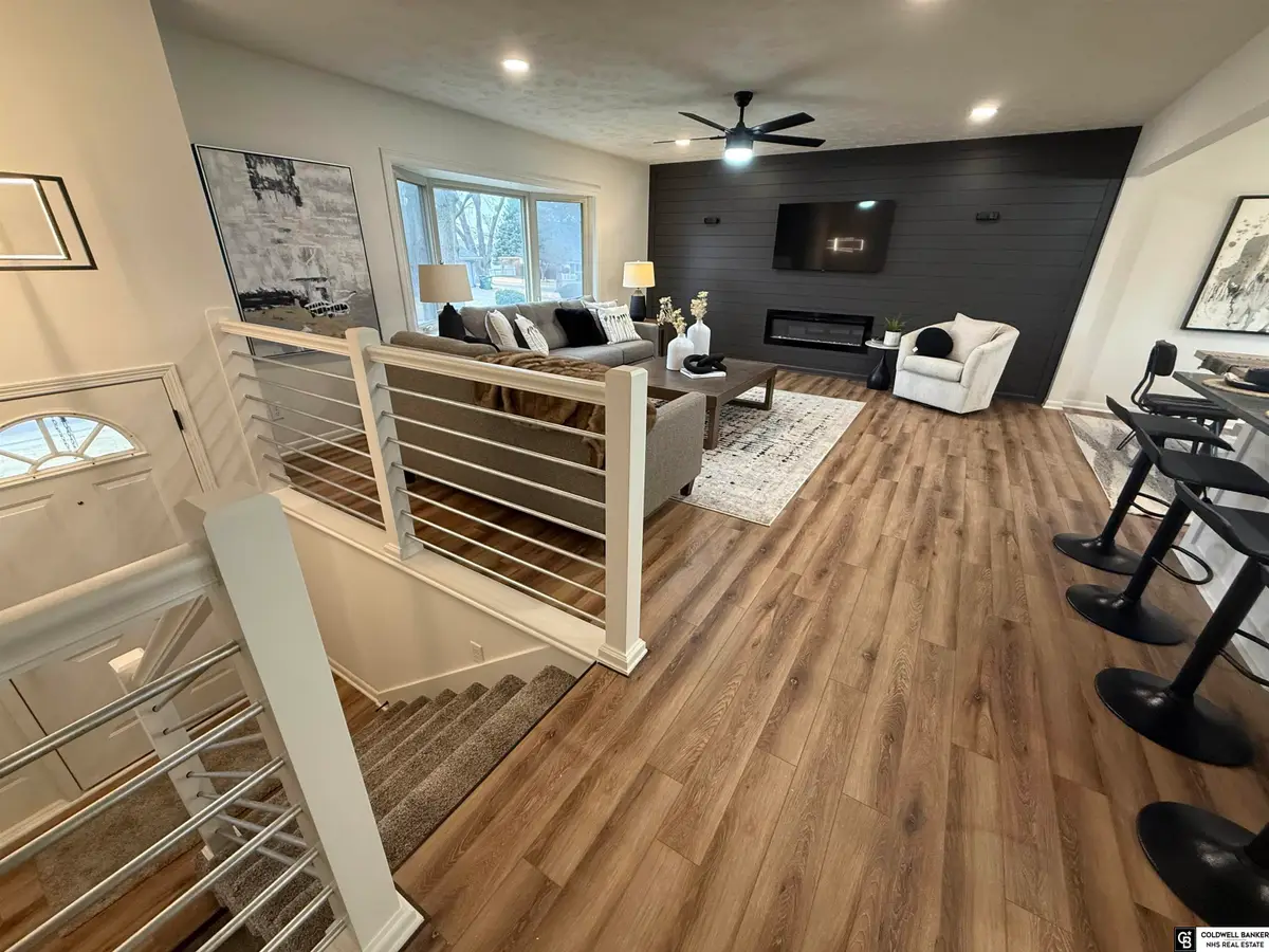 504 Shannon Road, Papillion, NE 68046 - #1