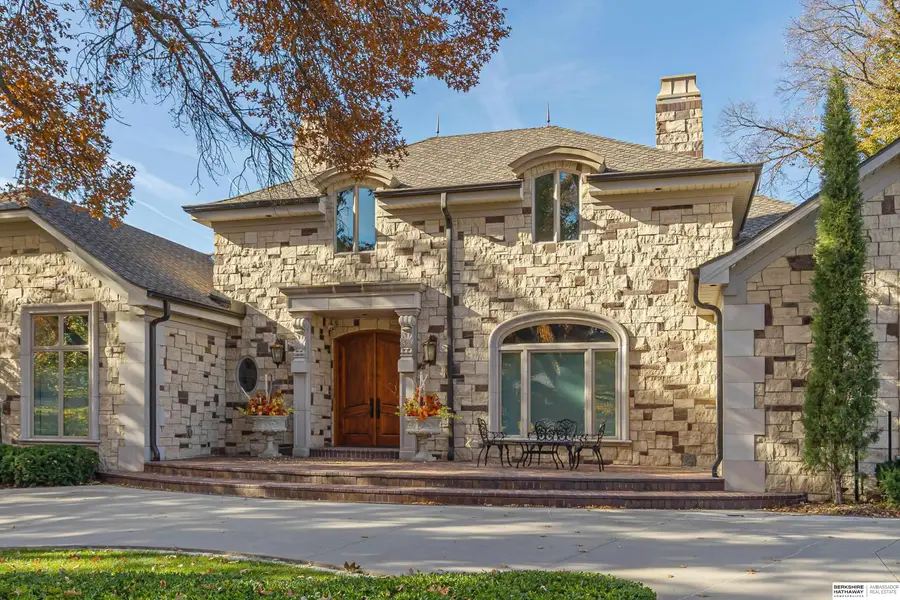 306 S 93rd Avenue, Omaha, NE 68114 - #3