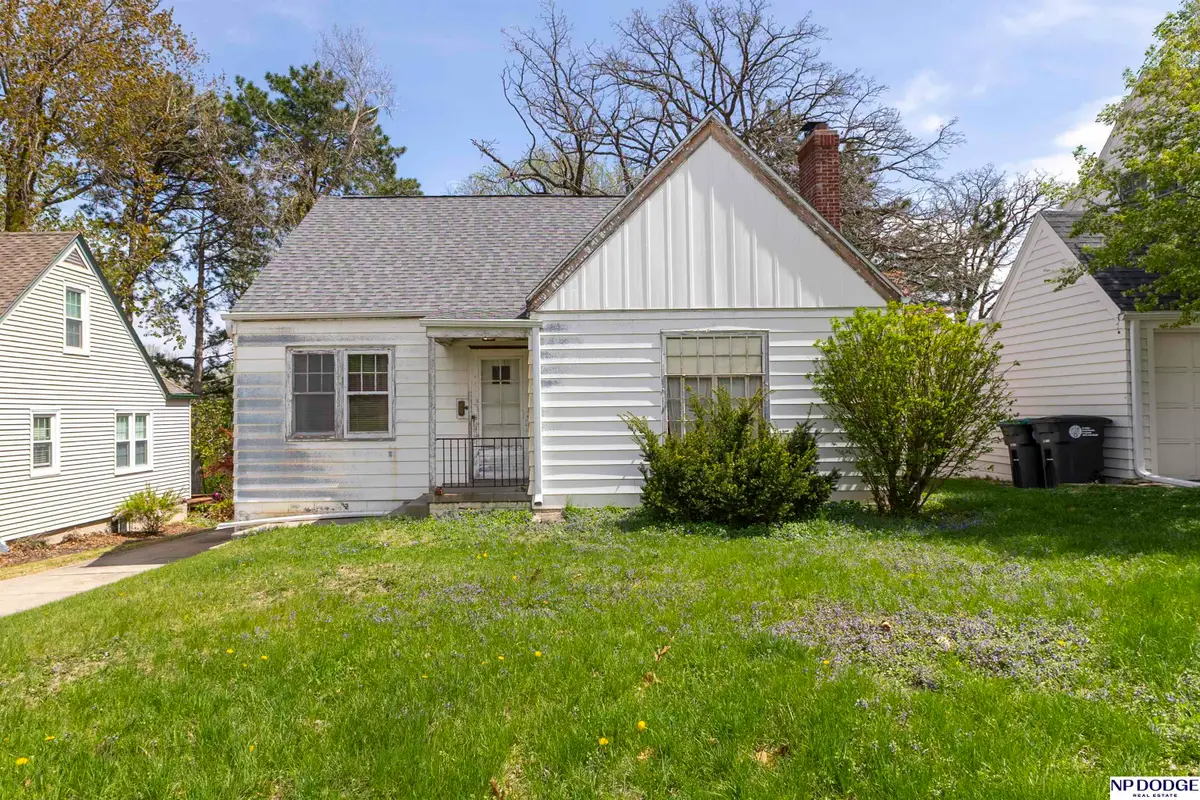 505 S 51st Street, Omaha, NE 68106 - #1